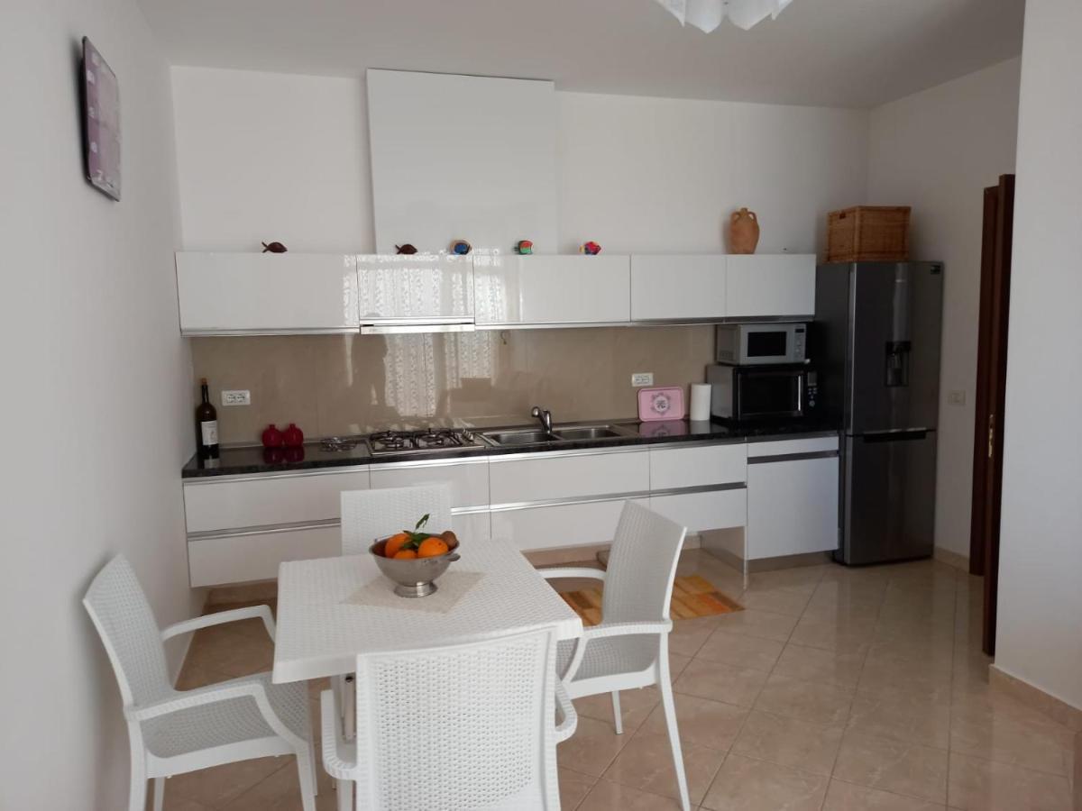 Casa Fronte Mare Leilighet Vlorë Eksteriør bilde